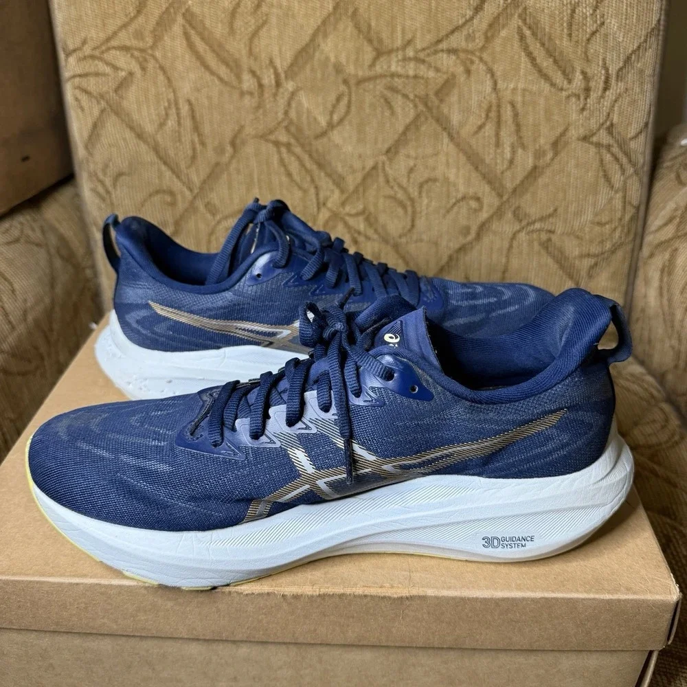 Asics pre owned